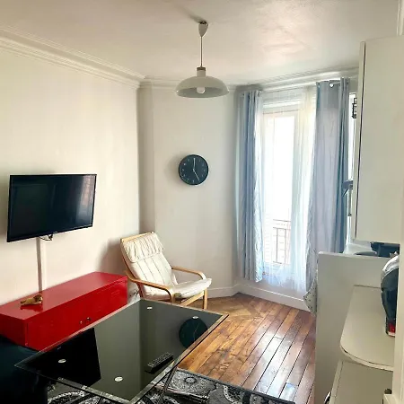 Sweet Doudeauville 4pax Apartment *